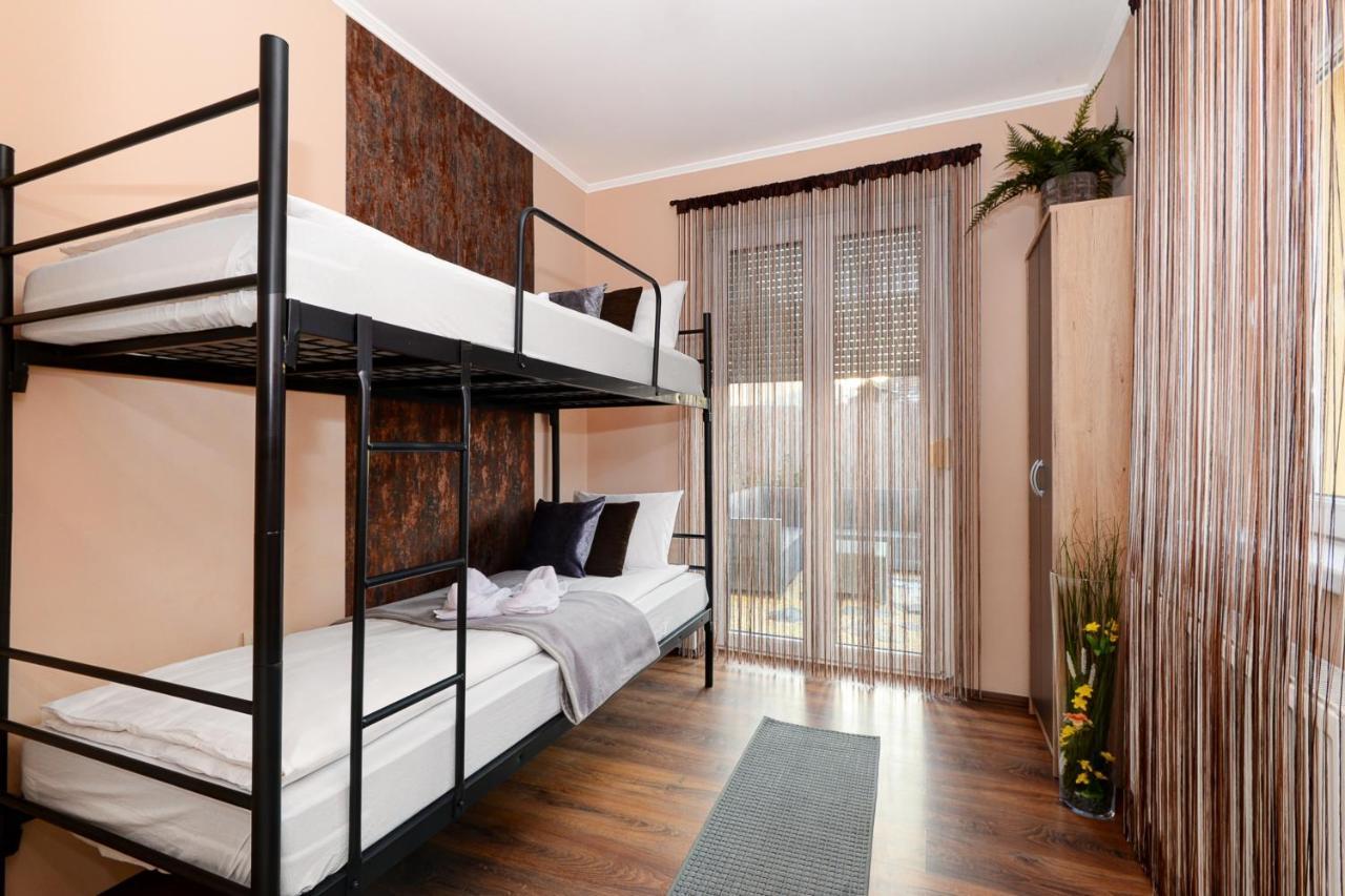 Anita Appartement Boedapest Buitenkant foto