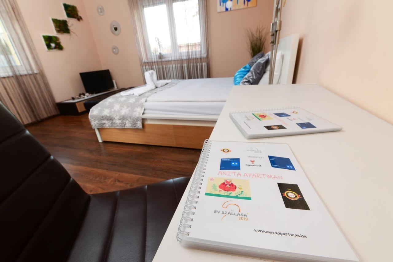 Anita Appartement Boedapest Buitenkant foto