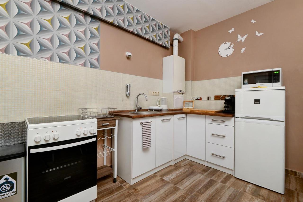Anita Appartement Boedapest Buitenkant foto
